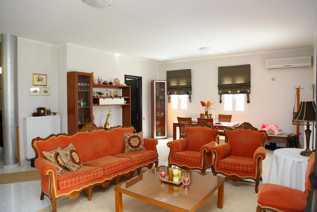Red Villa Нидри Екстериор снимка