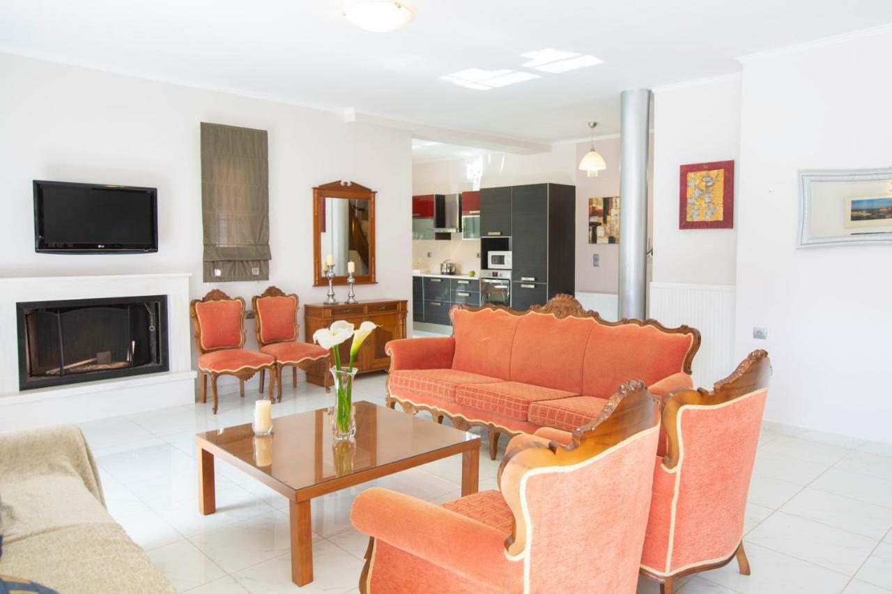 Red Villa Нидри Екстериор снимка